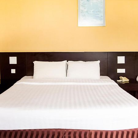 Oyo 89693 Perkasa Hotel Keningau Near Hospital Keningau Exterior foto