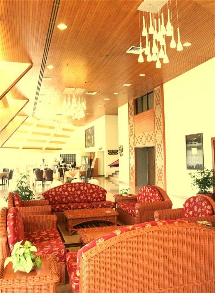Oyo 89693 Perkasa Hotel Keningau Near Hospital Keningau Exterior foto