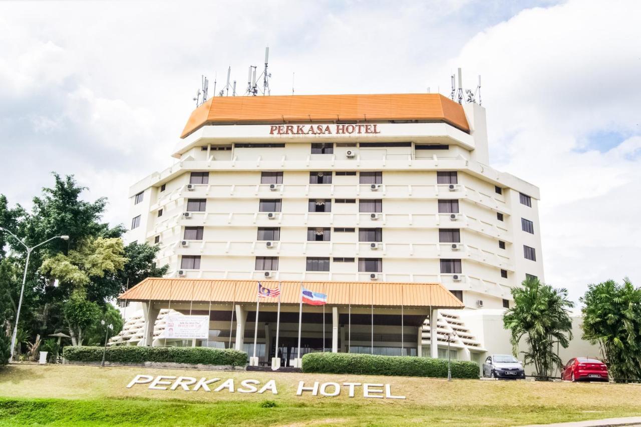 Oyo 89693 Perkasa Hotel Keningau Near Hospital Keningau Exterior foto